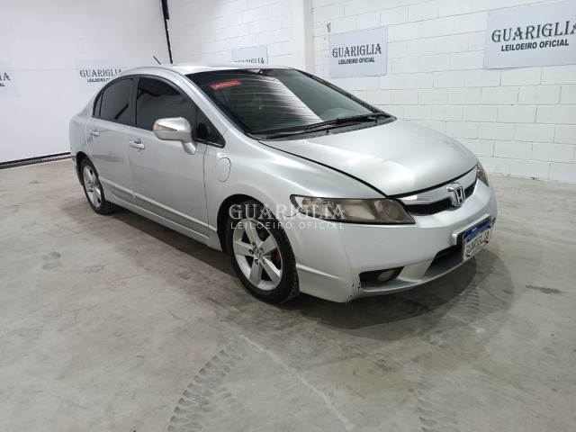 HONDA CIVIC LXS FLEX - imagem 1