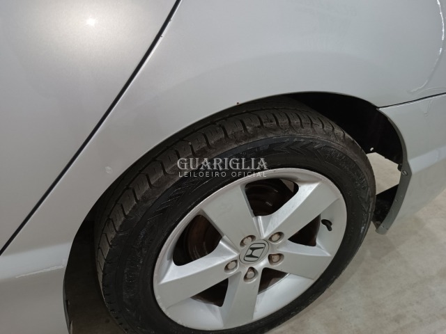 HONDA CIVIC LXS FLEX - imagem 30