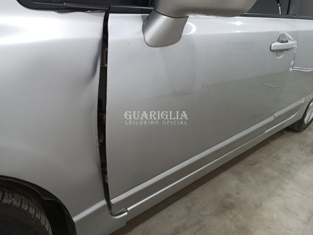 HONDA CIVIC LXS FLEX - imagem 35