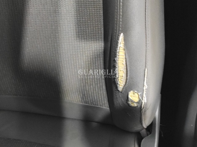 VOLKSWAGEN FOX 1.0 GII - imagem 49