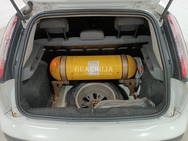 FIAT PUNTO ATTRACTIVE - imagem 17