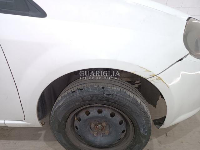 FIAT PUNTO ATTRACTIVE - imagem 23