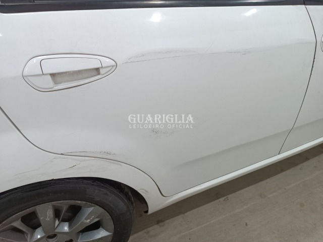 FIAT PUNTO ATTRACTIVE - imagem 27