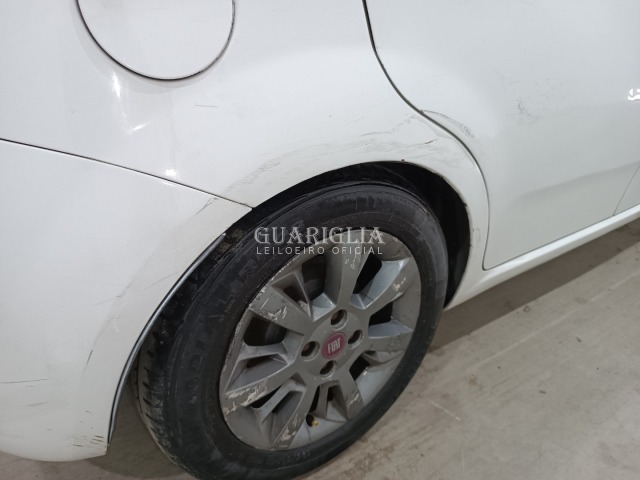 FIAT PUNTO ATTRACTIVE - imagem 28